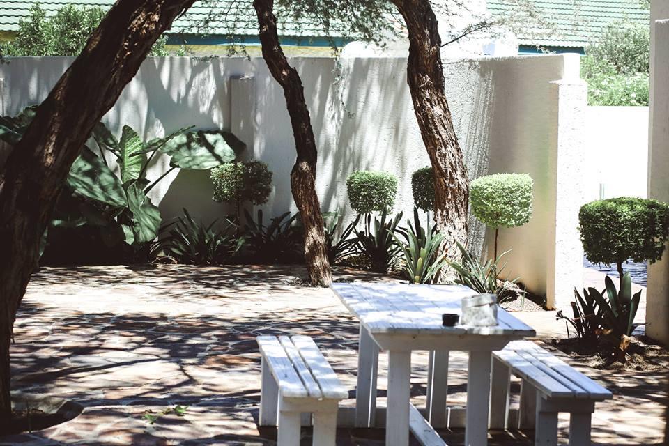 The Hedge Guesthouse Kuruman Exterior photo