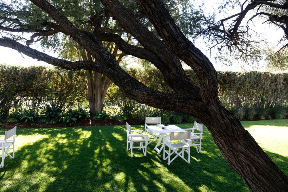 The Hedge Guesthouse Kuruman Exterior photo